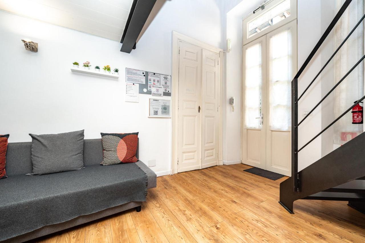 Stagabin Little Loft Near Porta Susa Station And Subway Turim Exterior foto